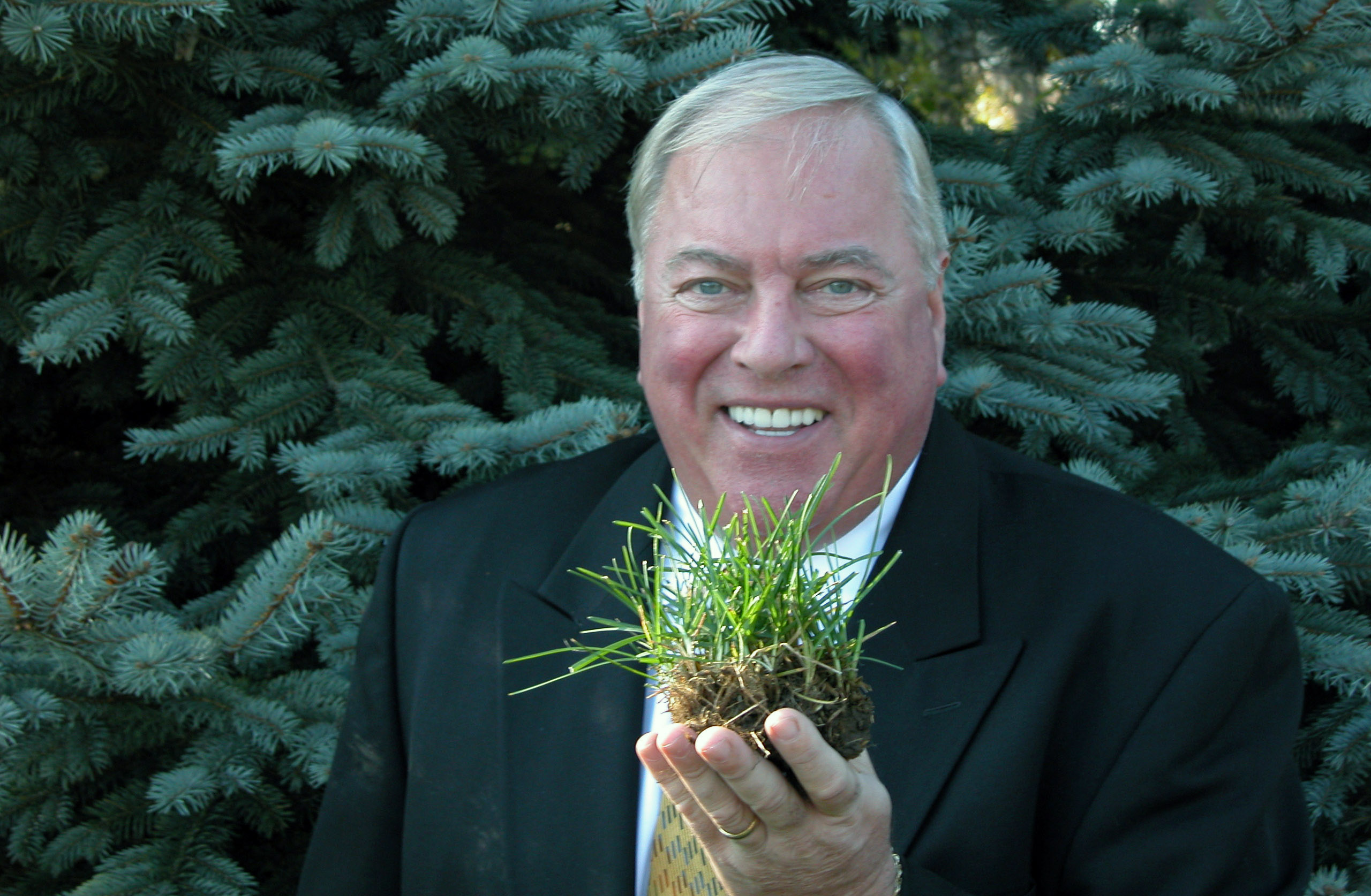 2016 Russ-turf-2002-1